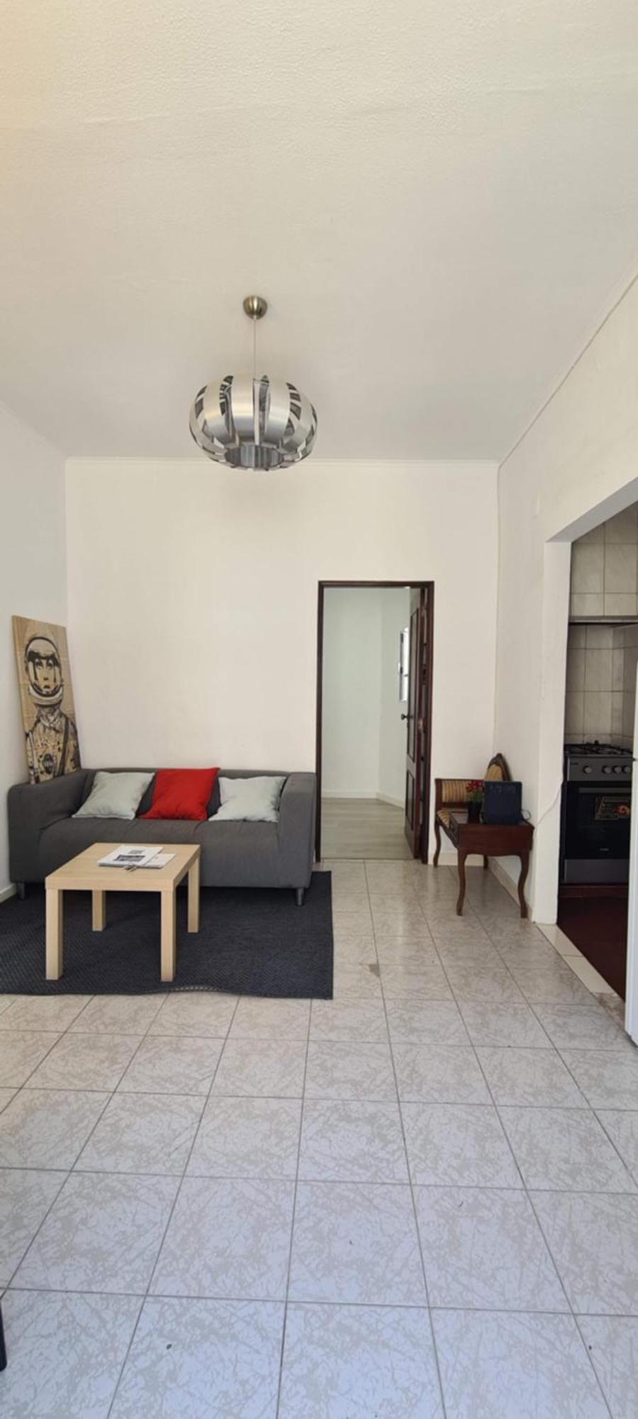2 Bedroom Apartment For 4 People With Free Public Parking Lisboa Exteriör bild