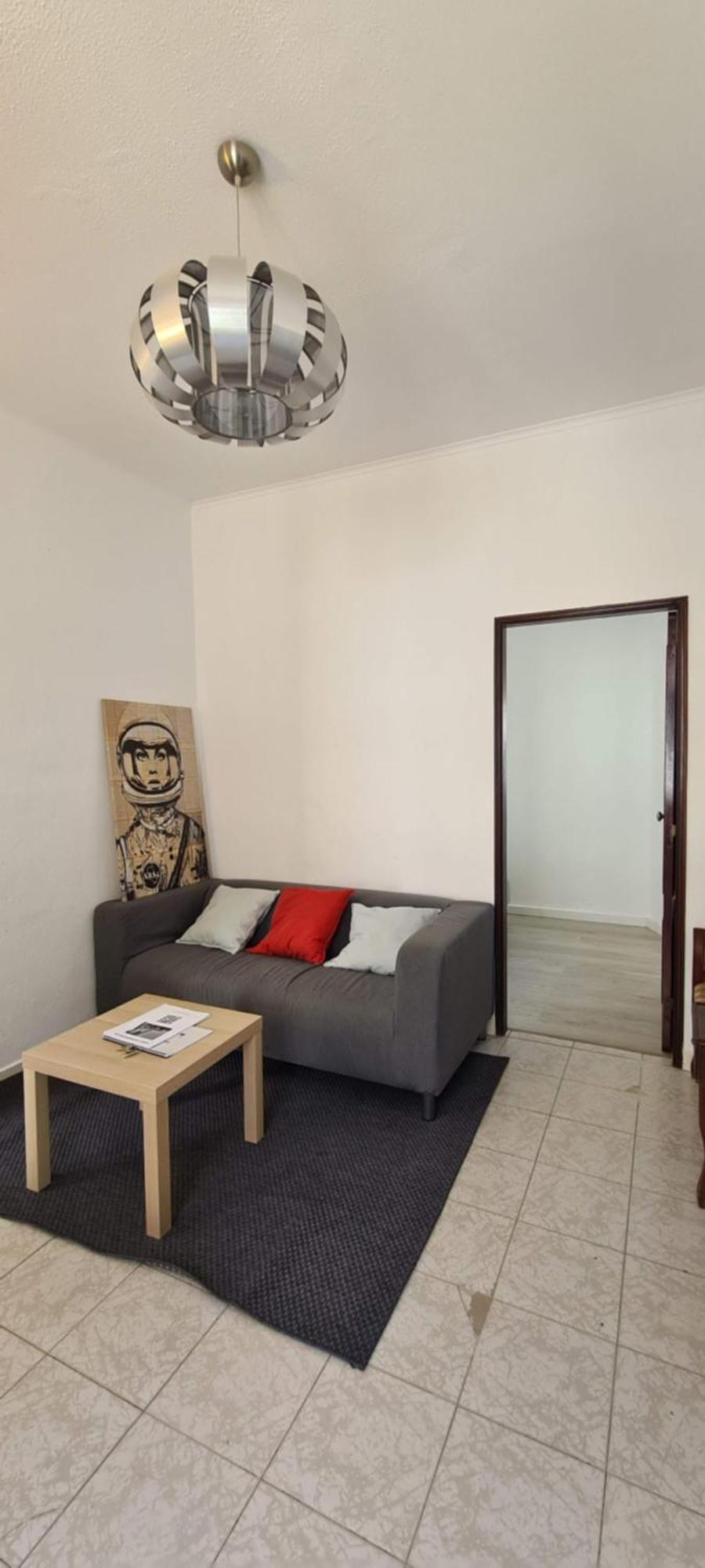 2 Bedroom Apartment For 4 People With Free Public Parking Lisboa Exteriör bild